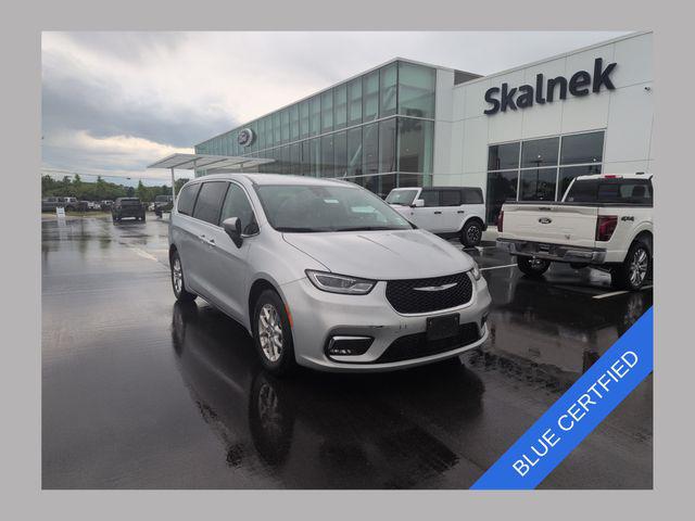 2023 Chrysler Pacifica Touring L for sale in Lake Orion, MI