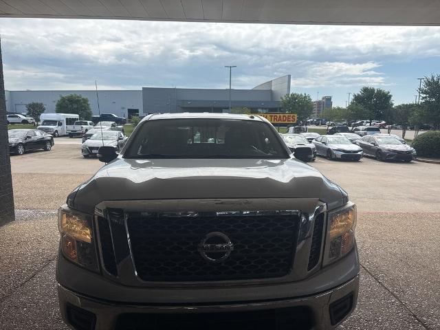 2017 Nissan Titan SV for sale in Waxahachie, TX