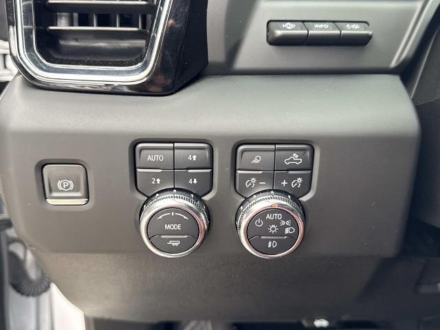 2024 GMC Sierra 2500HD 4WD Crew Cab Standard Bed Denali Ultimate