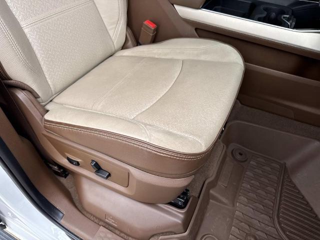 2023 Ram 3500 Laramie Crew Cab 4x4 8' Box