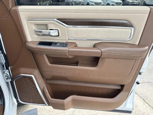 2023 Ram 3500 Laramie Crew Cab 4x4 8' Box