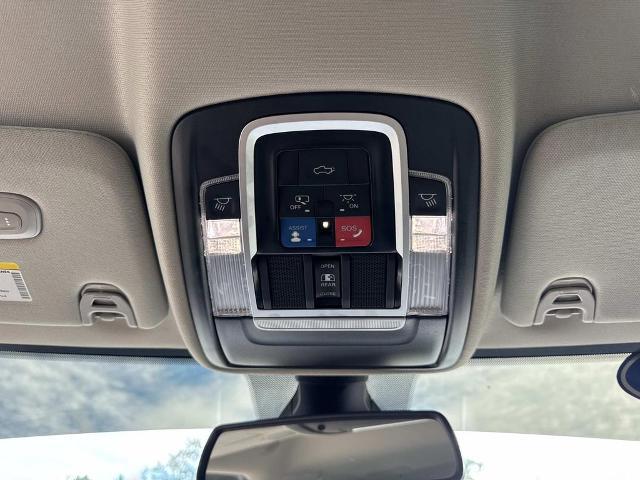 2023 Ram 3500 Laramie Crew Cab 4x4 8' Box