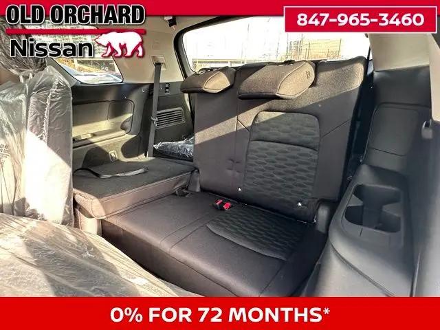 2026 Nissan Pathfinder SV