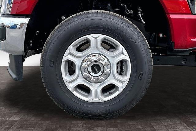 2026 Ford F-350 XLT