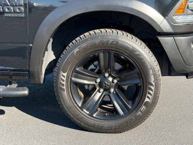 2022 Ram 1500 Classic Warlock Quad Cab 4x4 6'4" Box
