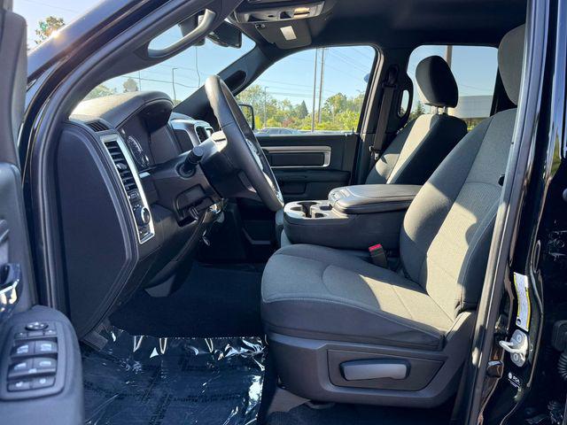 2022 Ram 1500 Classic Warlock Quad Cab 4x4 6'4" Box