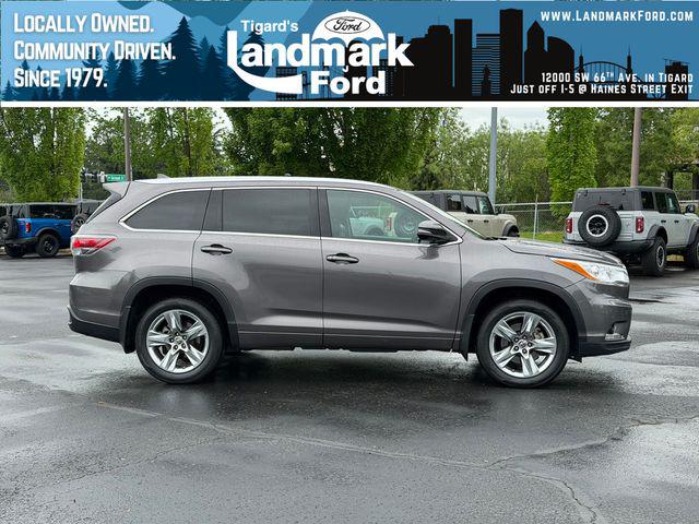 2016 Toyota Highlander Limited V6