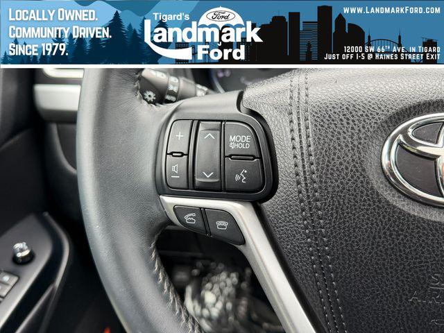 2016 Toyota Highlander Limited V6