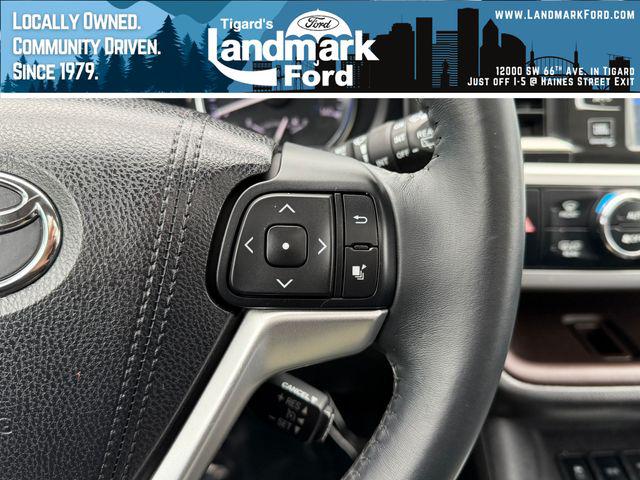 2016 Toyota Highlander Limited V6