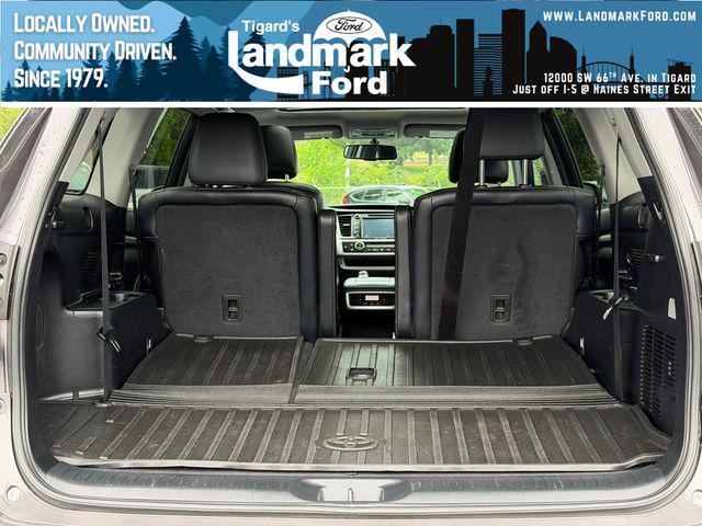 2016 Toyota Highlander Limited V6