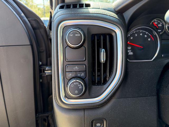 2022 Chevrolet Silverado 1500 2WD Crew Cab Short Bed LT