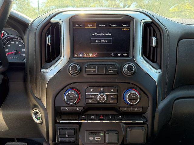 2022 Chevrolet Silverado 1500 2WD Crew Cab Short Bed LT