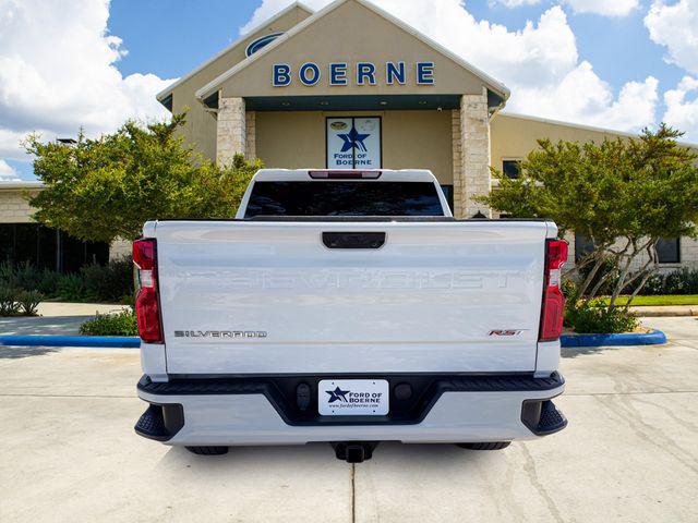 2022 Chevrolet Silverado 1500 2WD Crew Cab Short Bed RST