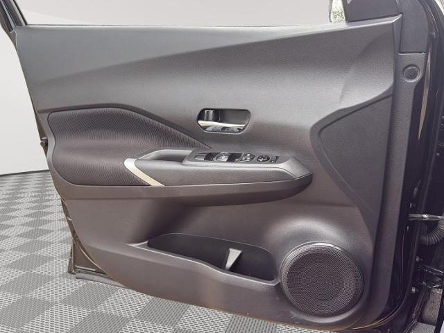2021 Nissan Kicks SV Xtronic CVT