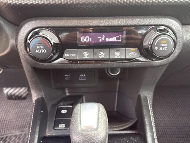 2021 Nissan Kicks SV Xtronic CVT