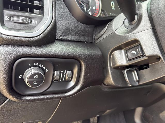 2024 Ram 3500 Laramie Crew Cab 4x4 8' Box