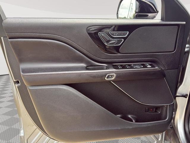 2023 Lincoln Aviator Standard