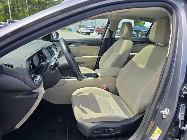 2020 Buick Regal Sportback FWD Preferred