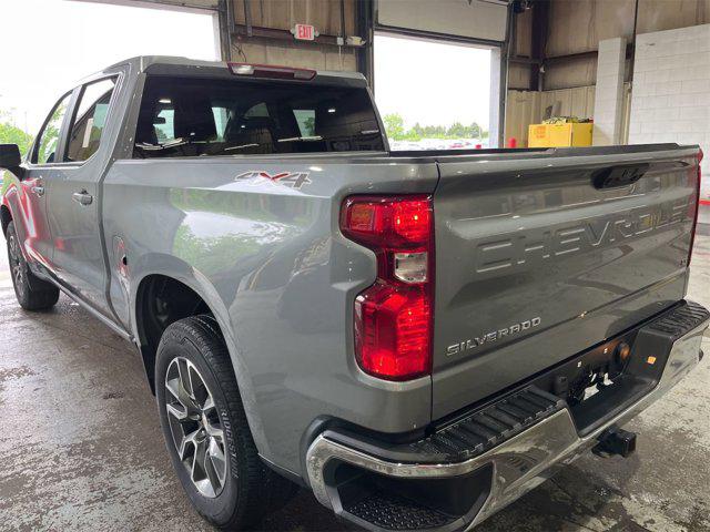 2023 Chevrolet Silverado 1500 4WD Crew Cab Short Bed LT with 2FL