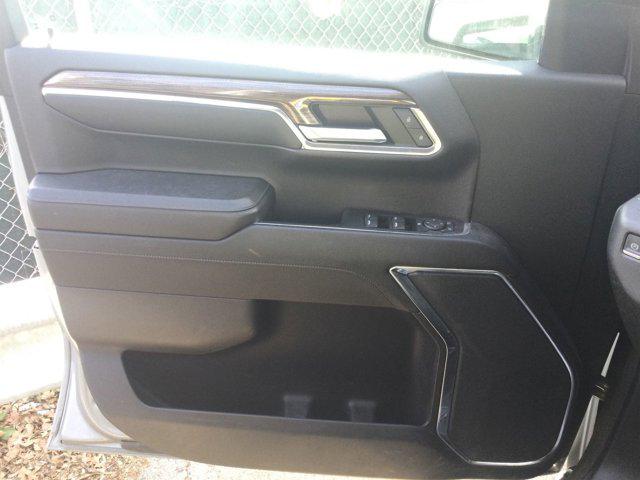 2023 Chevrolet Silverado 1500 4WD Crew Cab Short Bed LT with 2FL