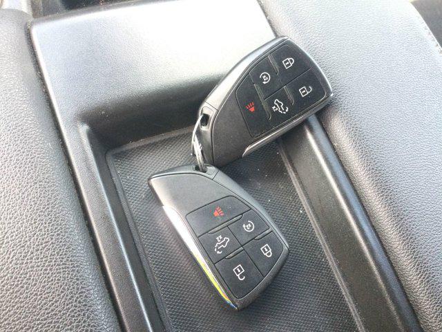 2023 Chevrolet Silverado 1500 4WD Crew Cab Short Bed LT with 2FL