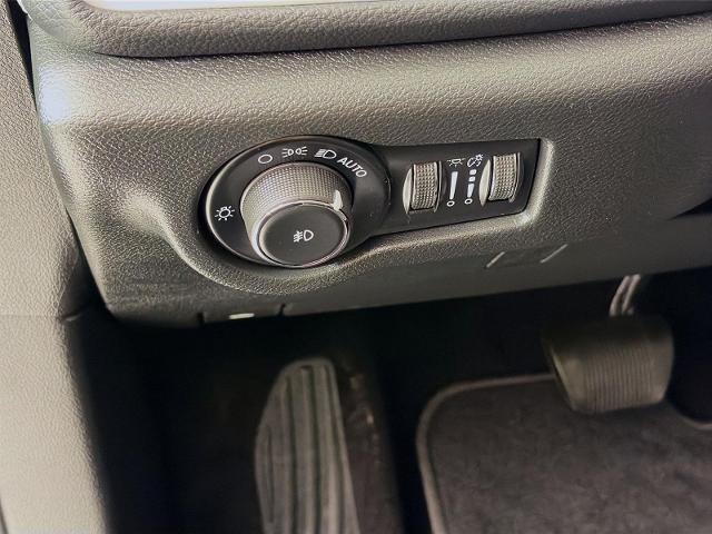 2023 Chrysler Pacifica Limited AWD