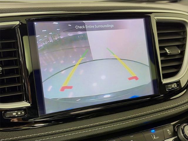 2023 Chrysler Pacifica Limited AWD