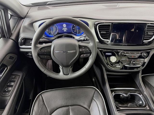 2023 Chrysler Pacifica Limited AWD
