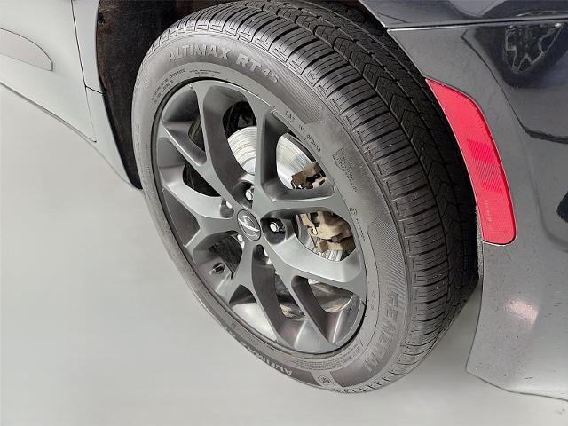 2023 Chrysler Pacifica Limited AWD