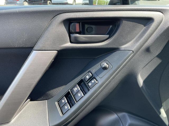 2014 Subaru Forester 2.5i