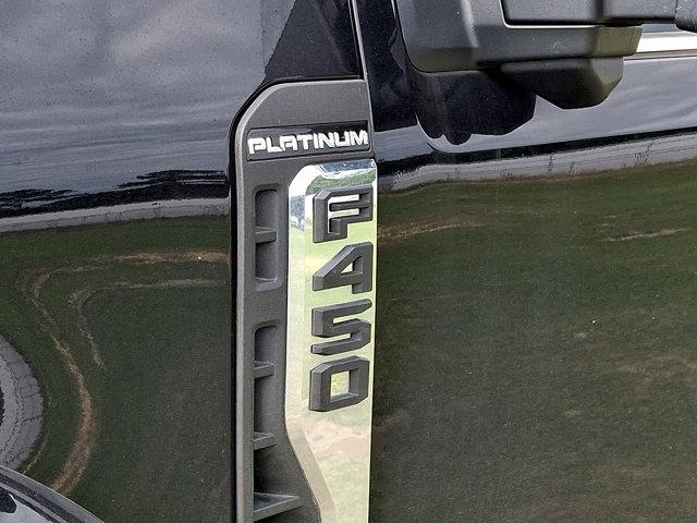 2025 Ford F-450 Platinum