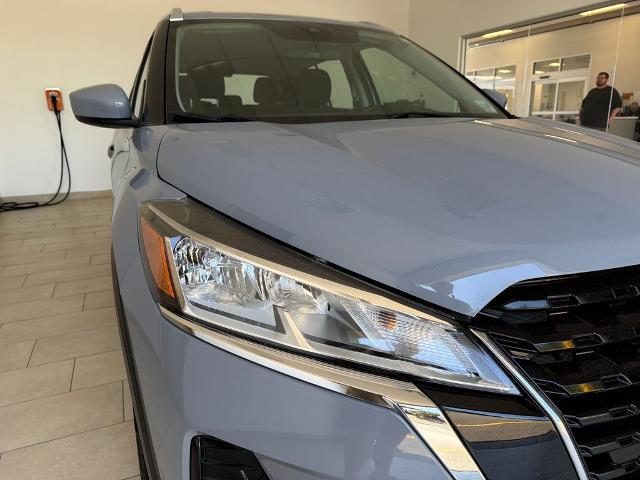 2023 Nissan Kicks SV Xtronic CVT