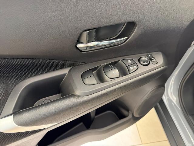 2023 Nissan Kicks SV Xtronic CVT