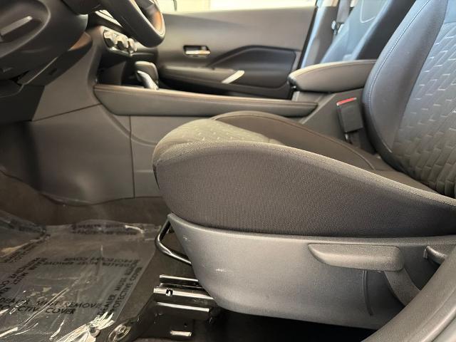 2023 Nissan Kicks SV Xtronic CVT