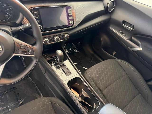 2023 Nissan Kicks SV Xtronic CVT