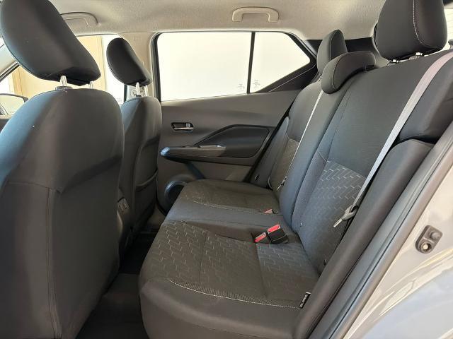 2023 Nissan Kicks SV Xtronic CVT