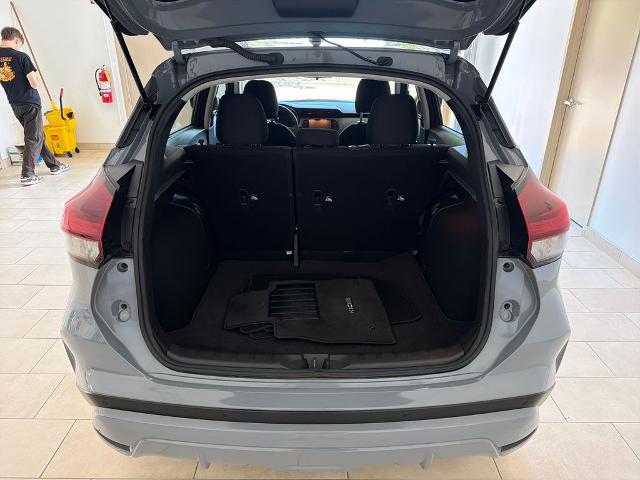 2023 Nissan Kicks SV Xtronic CVT