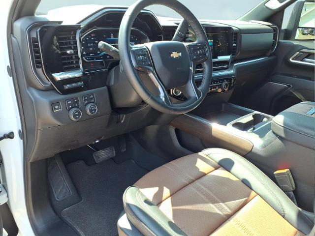2025 Chevrolet Silverado 3500HD 4WD Crew Cab Long Bed High Country