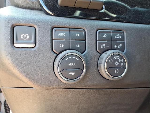 2025 Chevrolet Silverado 3500HD 4WD Crew Cab Long Bed High Country