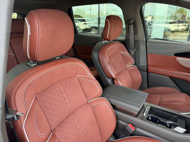 2024 Lincoln Nautilus Black Label