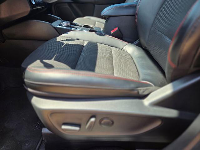 2024 Ford Escape ST-Line Elite