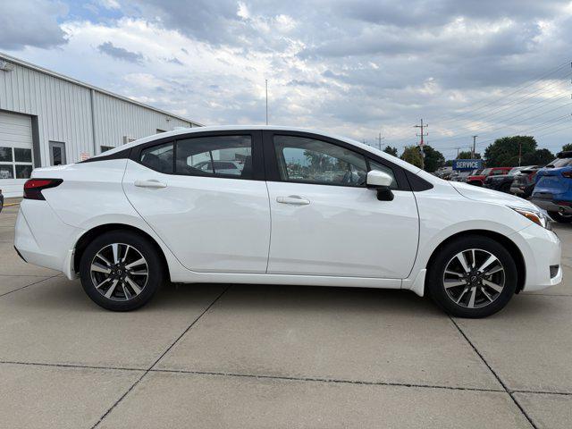 2024 Nissan Versa 1.6 SV