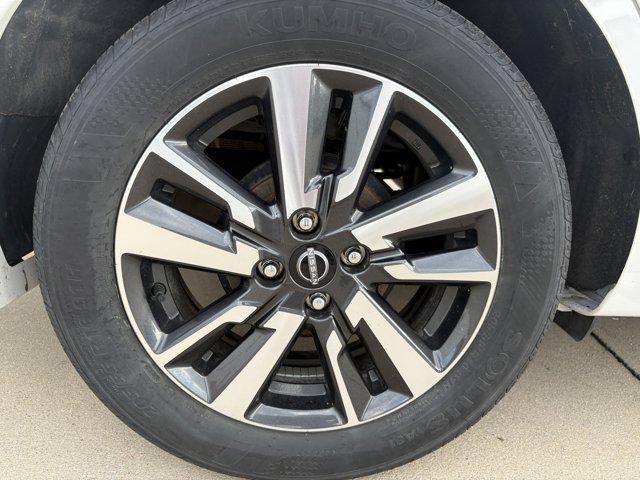 2024 Nissan Versa 1.6 SV
