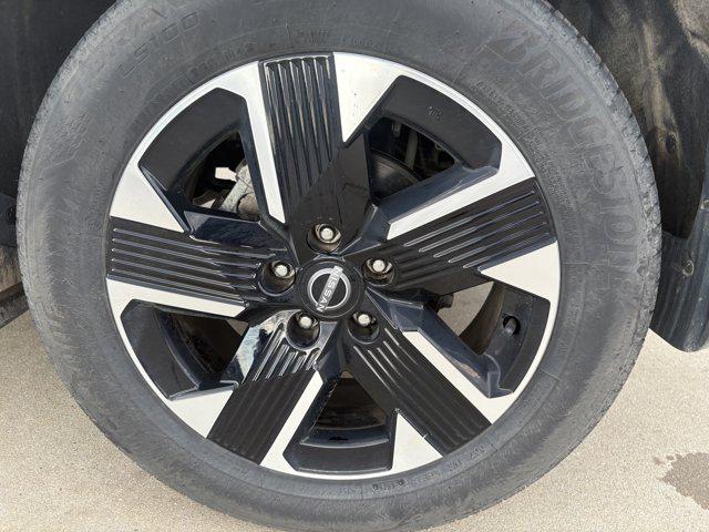 2025 Nissan Kicks SR Intelligent AWD