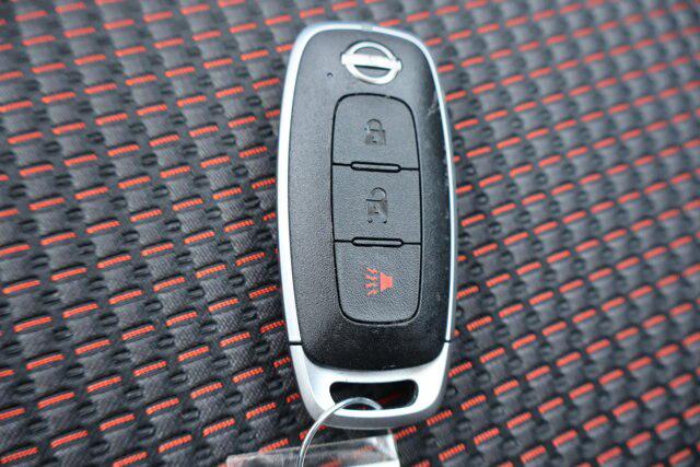 2025 Nissan Kicks SR Intelligent AWD