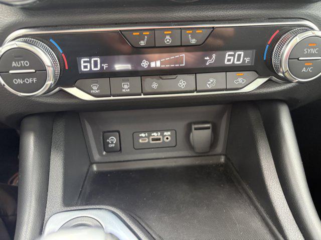 2024 Nissan Sentra SR Xtronic CVT