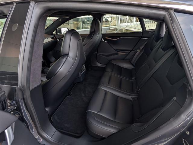 2019 Tesla Model S PERFORMANCE