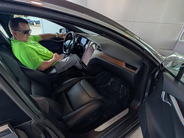 2019 Tesla Model S PERFORMANCE