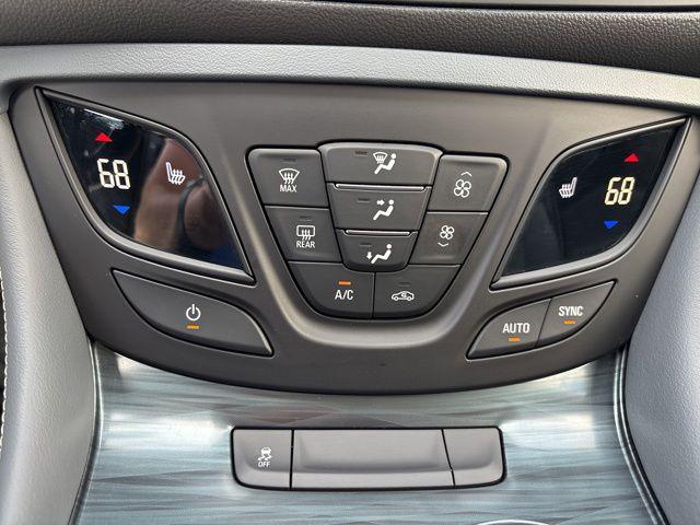 2020 Buick Envision AWD Essence