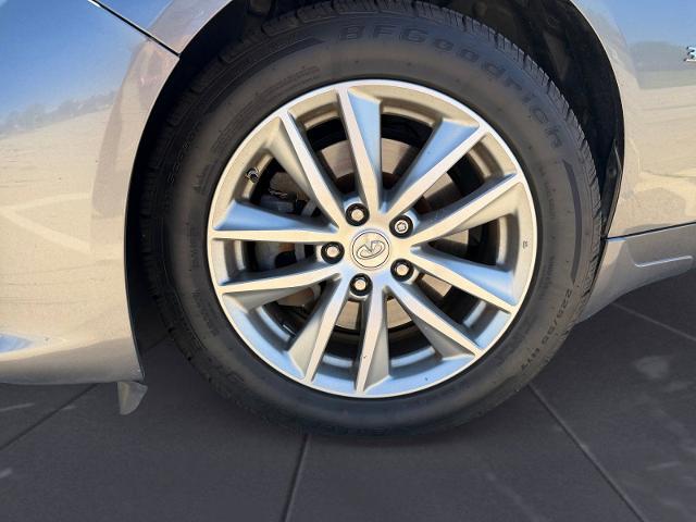 2015 INFINITI Q50 Premium